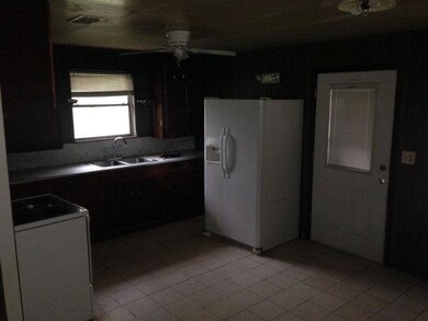 612 Ebony St, San Juan, TX 78589 - photo 6