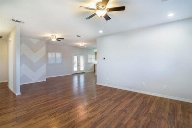 101 N Blanton, Whitewright, TX 75491 - photo 4