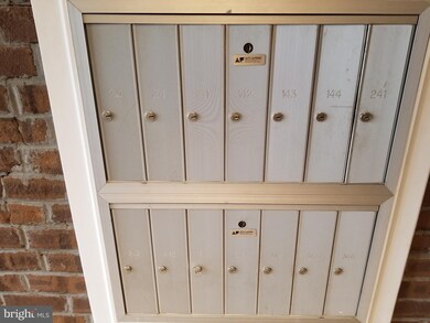 Chestnut Grove Condominiums unit 11256-244, Reston, VA 20190 - photo 7