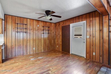 Ding Area with Deck Access
