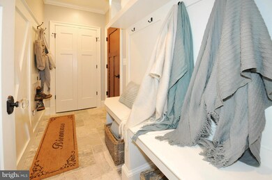 7218 Chestnut St, Chevy Chase, MD 20815 - photo 4