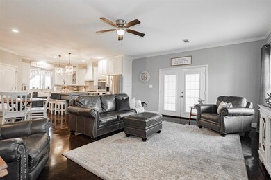 1513 Tate Cir, Sherman, TX 75090 - photo 4