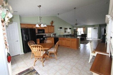 9173 Morton St, Merrillville, IN 46410 - photo 4