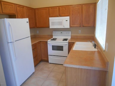 kitchen 2_1430420233990_4