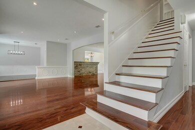 1150 Curtin St, Houston, TX 77018 - photo 2