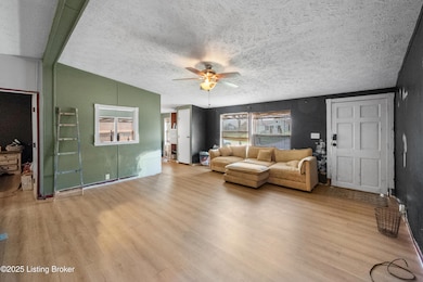 14-14909 Galston Blvd-153