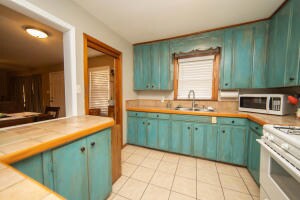803 N Spruce-5