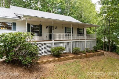 1540 Chestnut Gap Rd, Hendersonville, NC 28792 - photo 2