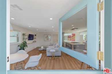 29500 Heathercliff Rd unit 10, Malibu, CA 90265 - photo 5