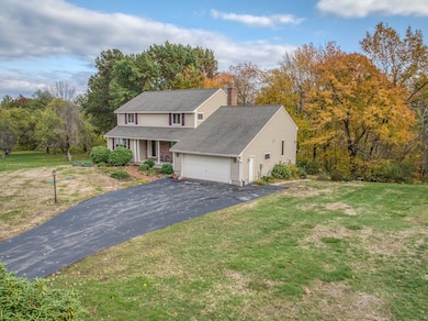 21 Cortland Dr, Salem, NH 03079 - photo 3