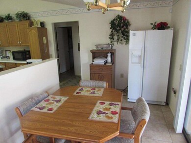 Dining area off kitchen