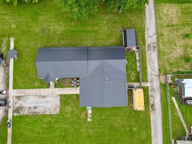 1804 W 11th St, Marion, IN 46953 - photo 6