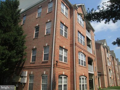 9502 Amberleigh Ln unit L, Perry Hall, MD 21128 - photo 3