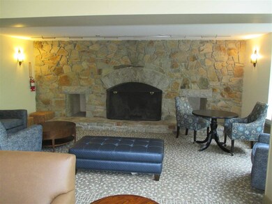 28 Packards Rd unit 422, Waterville Valley, NH 03215 - photo 5