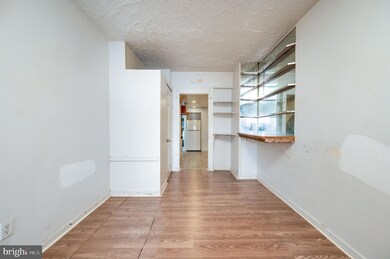 1022 Birch St, Reading, PA 19604 - photo 4