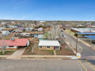 621 N Colorado Ave, Winslow, AZ 86047 - photo 4