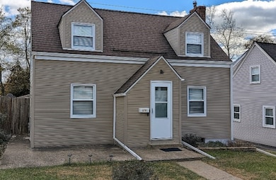 603 Hays St, McKeesport, PA 15133 - photo 2