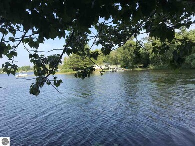 127 Lake St, Elk Rapids, MI 49629 - photo 6