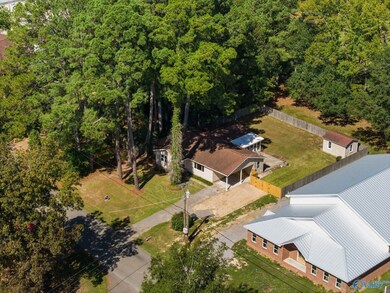 401 Longhorn Pass NW, Hartselle, AL 35640 - photo 6