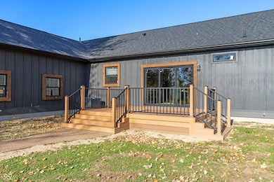 22027 Redding Woods, Seymour, IN 47274 - photo 6