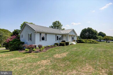 4531 Scott Rd, Chambersburg, PA 17202 - photo 2