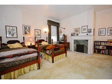 Bedroom. Guest Room
