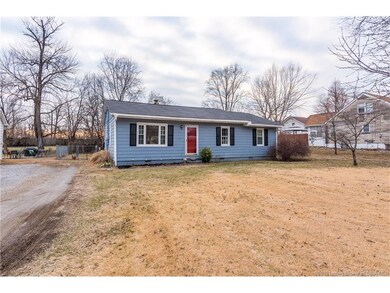 207 Mary St, Jeffersonville, IN 47130 - photo 2