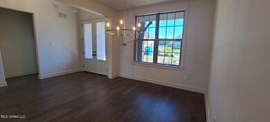 Dining & Foyer