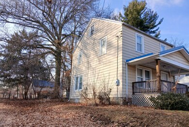 Exterior Left 1