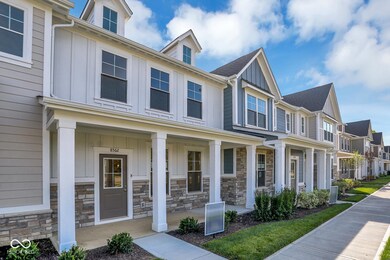 8562 Goldfinch Rd, Brownsburg, IN 46112 - photo 2