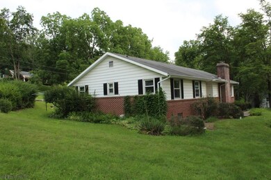 111 Highland Dr, Bedford, PA 15522 - photo 6