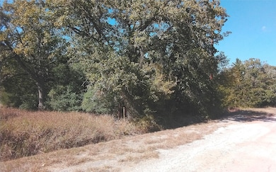 2565 5 Mile Creek Rd, Flatonia, TX 78941 - photo 2