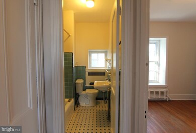 5313 Baynton St unit 2-B, Philadelphia, PA 19144 - photo 4