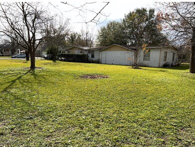 1026 Reverend b j Lewis Dr, Houston, TX 77088 - photo 3