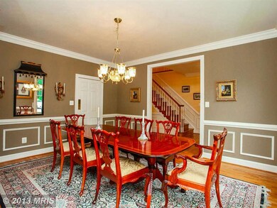 6404 Little Leigh Ct, Cabin John, MD 20818 - photo 6