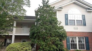 Front 1402