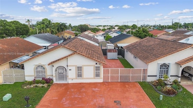 3289 W 76th St, Hialeah, FL 33018 - photo 3