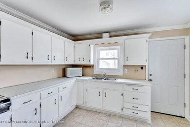 17 Farragut Ave, Seaside Park, NJ 08752 - photo 5