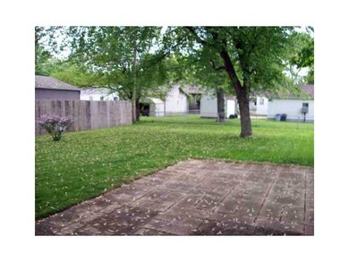 3017 14th St, Columbus, IN 47201 - photo 4