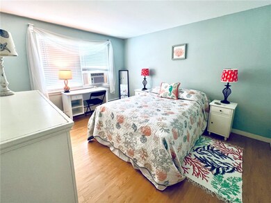 70 Carroll Ave unit 708, Newport, RI 02840 - photo 6