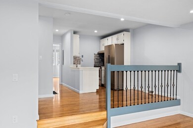 121 Tall Oaks Dr unit P, South Weymouth, MA 02190 - photo 2