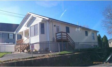 15 Beacon St, Lawrence, MA 01843 - photo 6