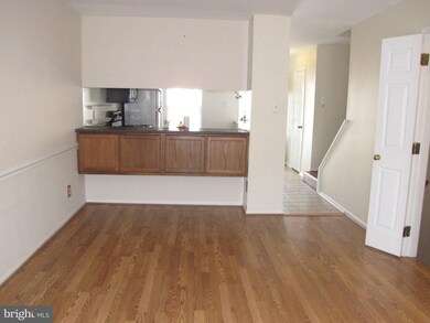 6436 Ducketts Ln, Elkridge, MD 21075 - photo 5