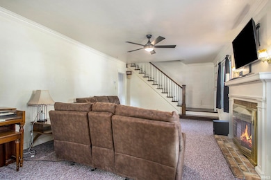 401 Myrtle St, Elkhart, IN 46514 - photo 3