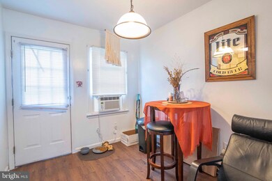 734 (A & B) W 11th St, Front Royal, VA 22630 - photo 6