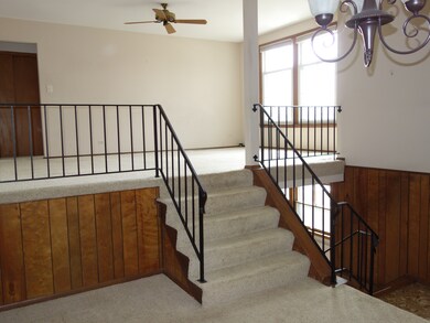 2212 Birch Ln, Rolling Meadows, IL 60008 - photo 6