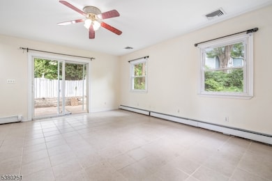29 Walnut St unit 1, Sussex, NJ 07461 - photo 4