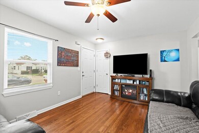 25255 Ford St, Roseville, MI 48066 - photo 7