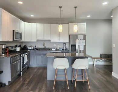 1202 Waukegan Rd unit 201, Glenview, IL 60025 - photo 3