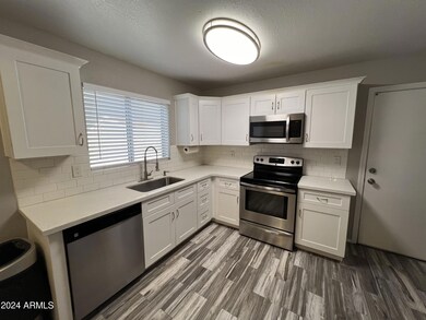 1249 E Hearne Way, Gilbert, AZ 85234 - photo 7